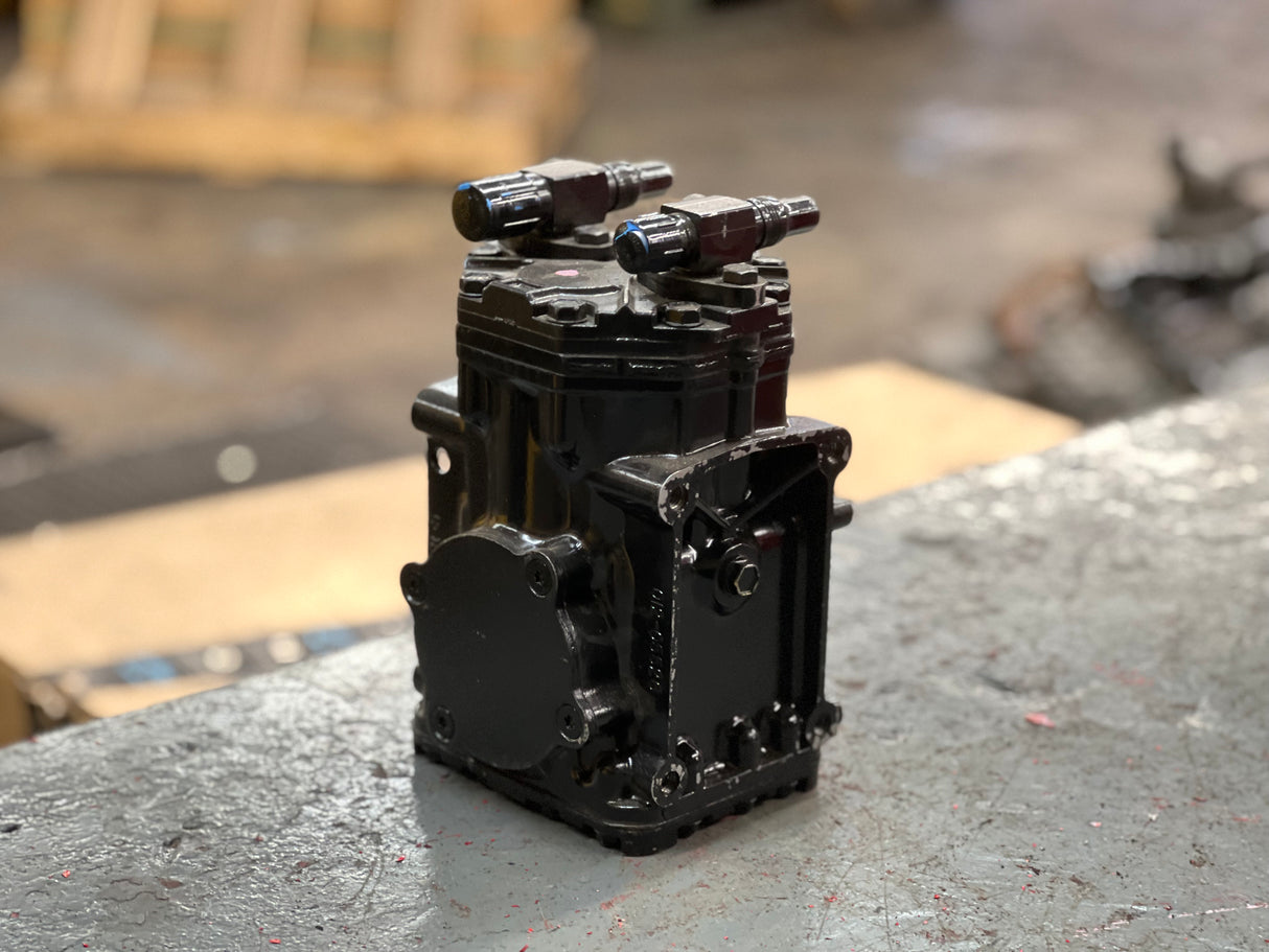 CCI York A/C Compressor Part # EF210R-16774, 012-05526, 12-5516, G-33