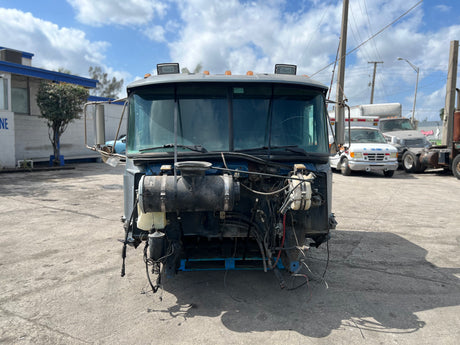 1995 Mack CH613 600 Series Sleeper CAB Shell