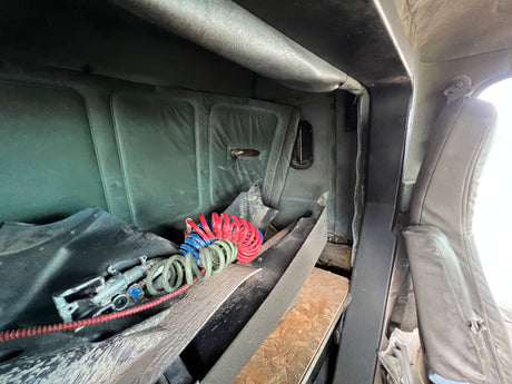 1995 Mack CH613 600 Series Sleeper CAB Shell