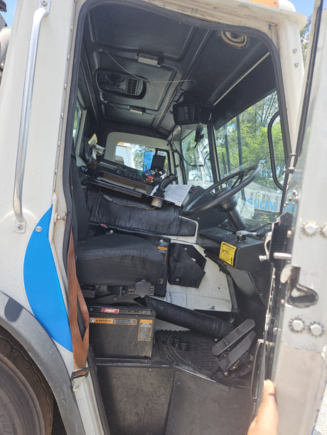 2016 MACK LEU613 FORWARD LOW CAB 600-SERIES