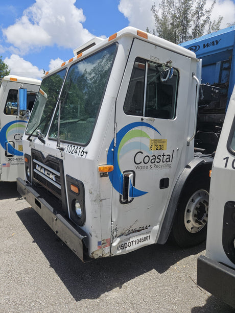 2016 MACK LEU613 FORWARD LOW CAB 600-SERIES