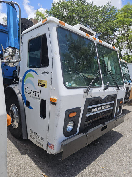 2016 MACK LEU613 FORWARD LOW CAB 600-SERIES