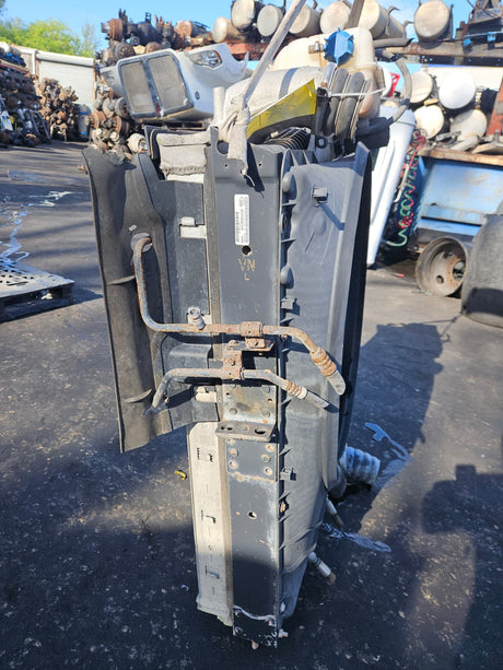 Volvo VNL Cooling Assembly (RAD., COND., ATAAC) for 2003-2006, Part # 20984819, 20710399