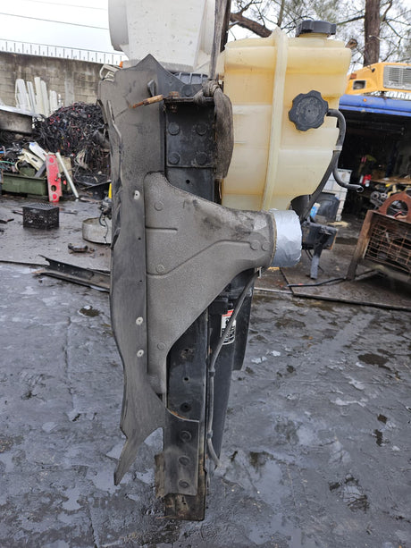 2014 Freightliner Cascadia Cooling Assembly Part # 3E0137530001, 3S0137530001